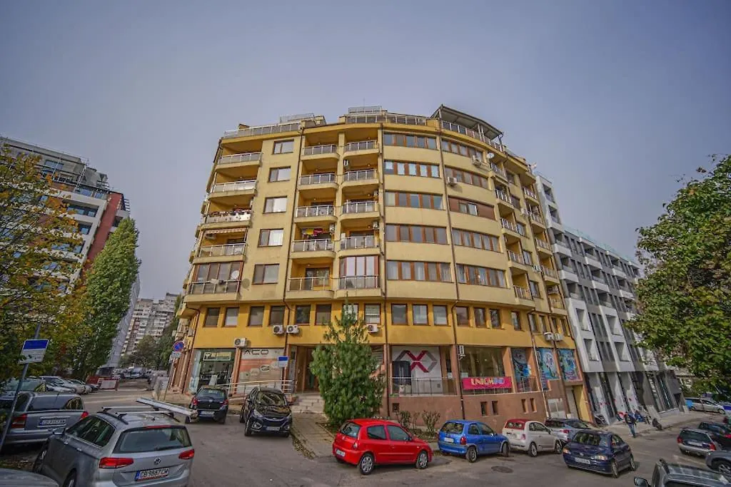 23 Central 1 Bedroom Apartment With Balcony Σόφια