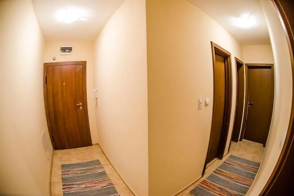 23 Central 1 Bedroom Apartment With Balcony ソフィア